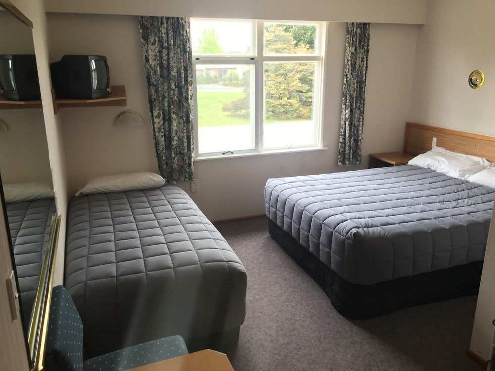 Fiordland National Park Lodge Te Anau Downs Экстерьер фото
