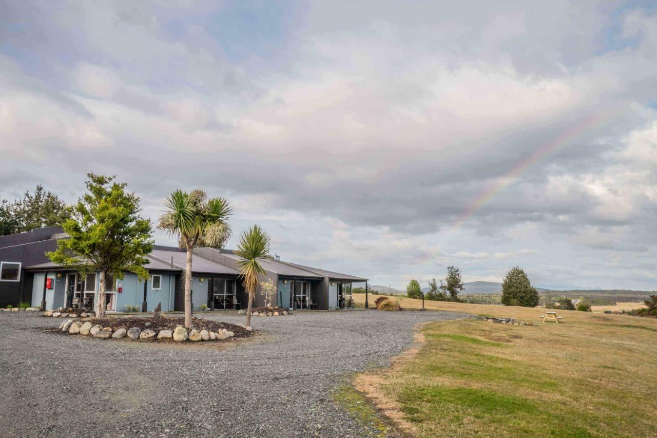 Fiordland National Park Lodge Te Anau Downs Экстерьер фото